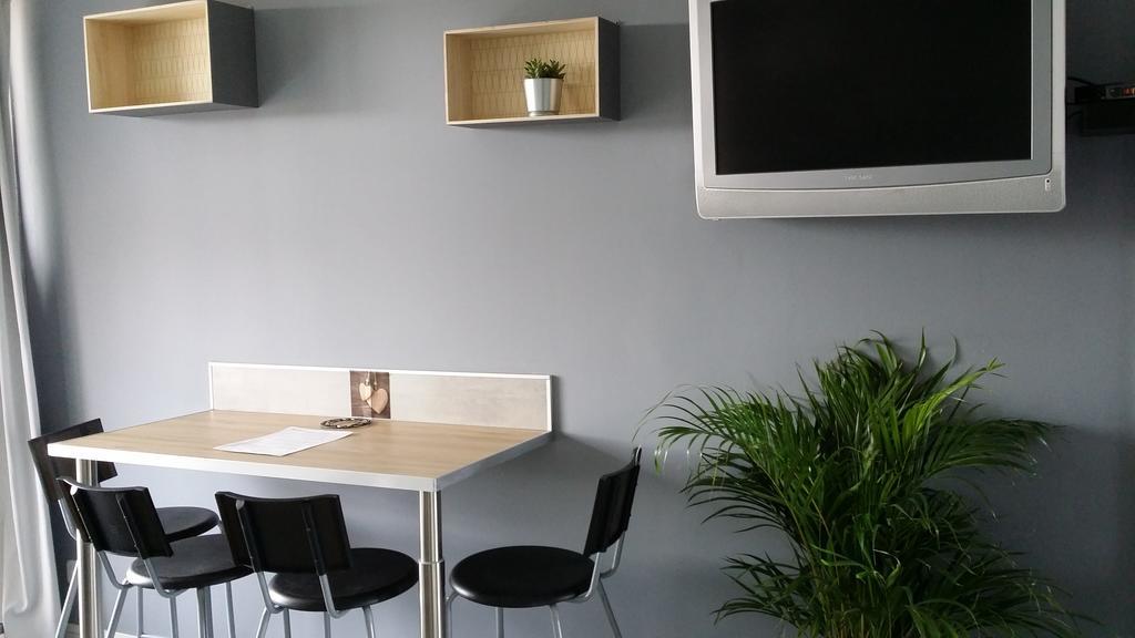 Appartement Les Solleillades ปาลาวาส-เลส์-โฟลต์ ภายนอก รูปภาพ